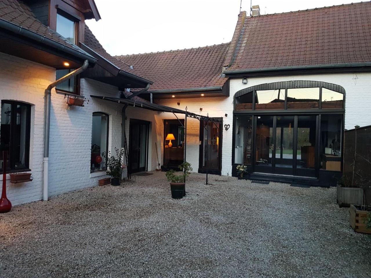 La Ferme De La Place Bouvines Luaran gambar